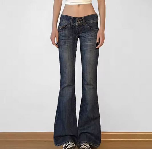 Low rise trendy denim jeans