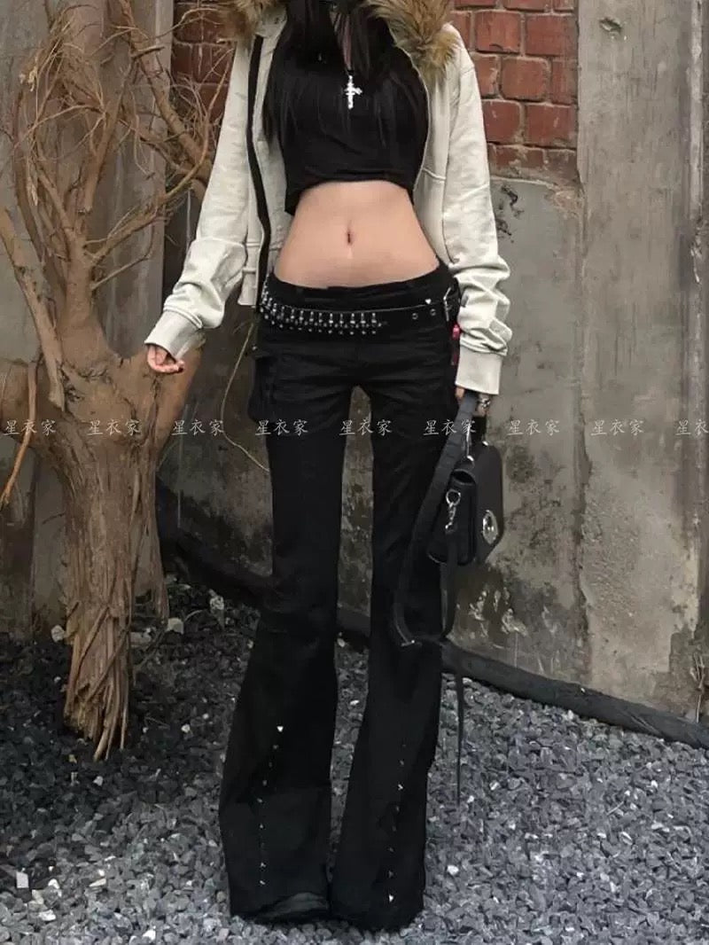 Bullet belt low flared pants