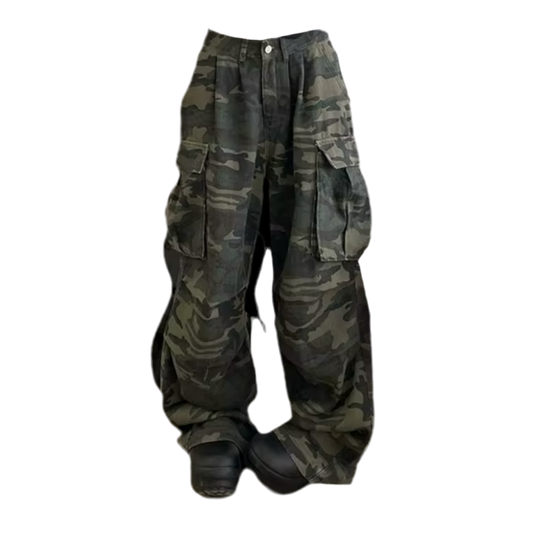 MILITARY CAMO CARGO JEANS